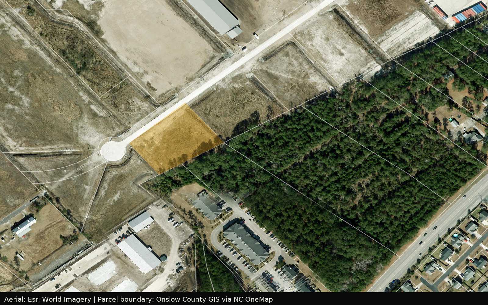 County GIS aerial map of Camp Davis Industrial Park Phase II with the 1.73-acre Lot 17 highlighted in gold at the end of Betty Taylor Wood Road — Holly Ridge, North Carolina